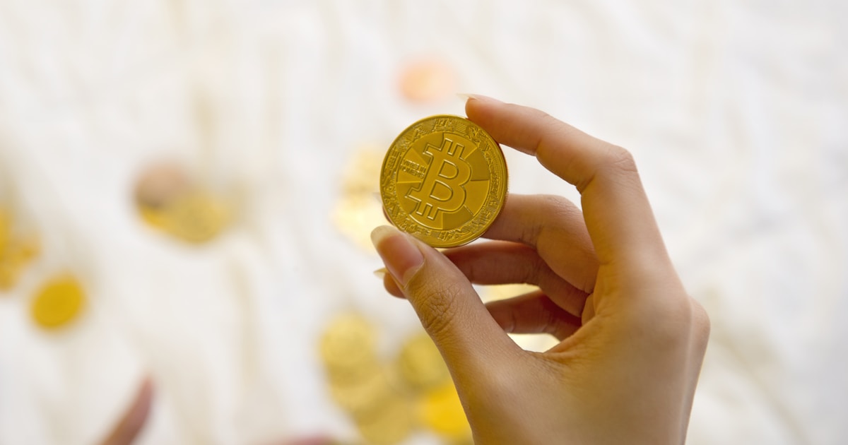 Harga Emas Hari Ini dan Prediksi - Panduan Lengkap 2026